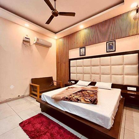 Hotel O The Miraj Sonipat Ngoại thất bức ảnh