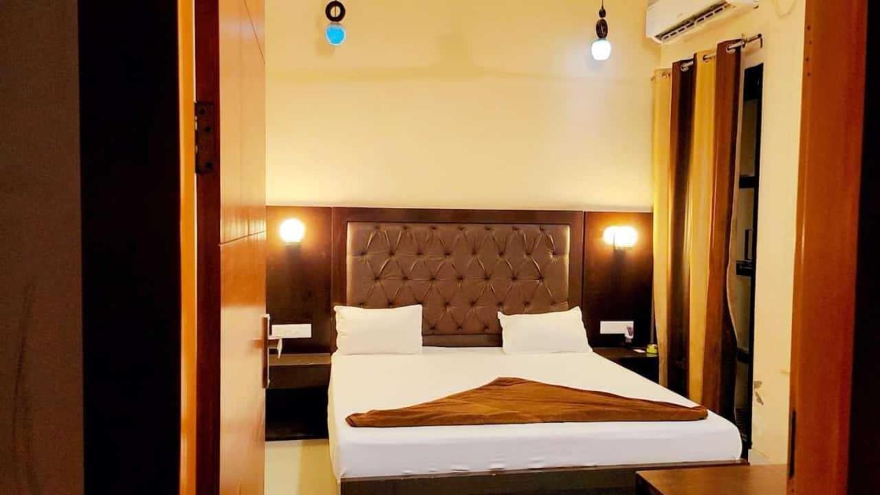 Hotel O The Miraj Sonipat Ngoại thất bức ảnh