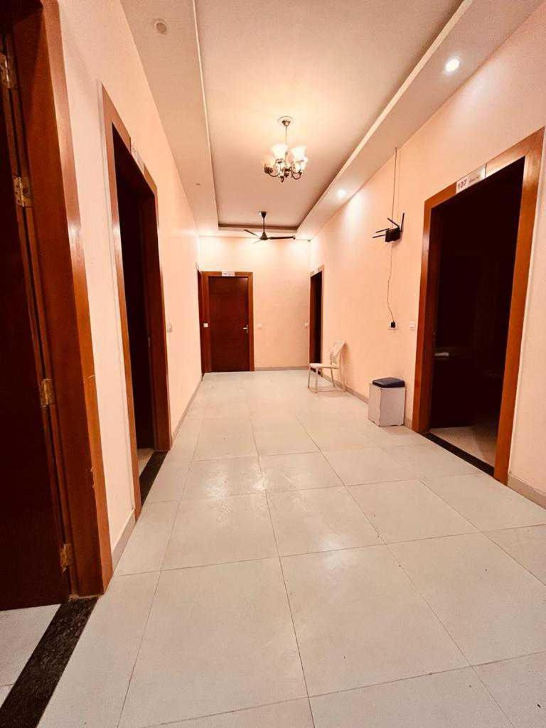 Hotel O The Miraj Sonipat Ngoại thất bức ảnh
